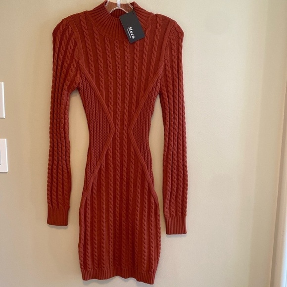 HERA Cable Sweater Dress Mock Neck Henna Orange Size *Medium - Picture 3 of 9